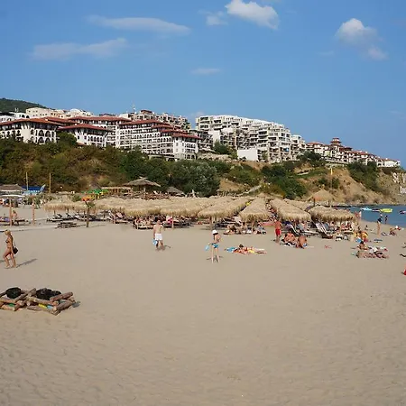 Dom-el Real Amphora * سفيتي فلاس