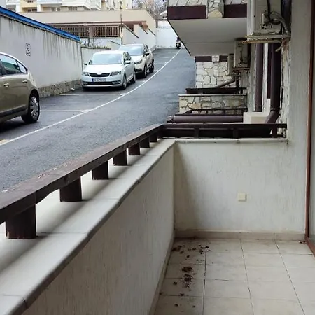 Dom-el Real Amphora アパート