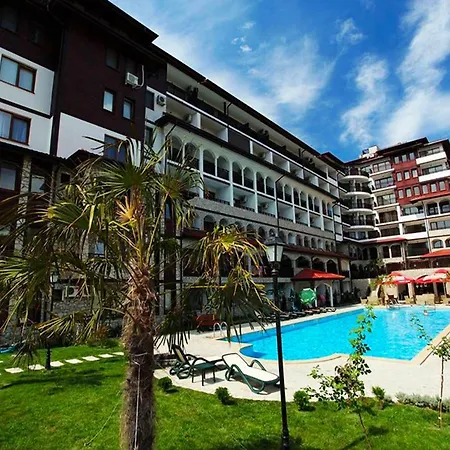 Apartment Dom-el Real Amphora