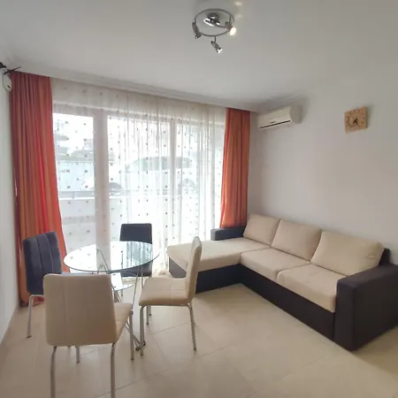 Dom-el Real Amphora アパート スヴェティ・ヴラス