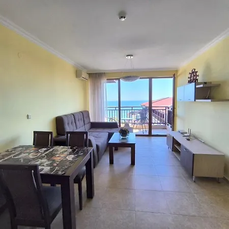 Apartment Dom-el Real Amphora Sweti Wlas