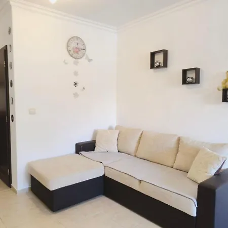 Dom-el Real Amphora Apartment