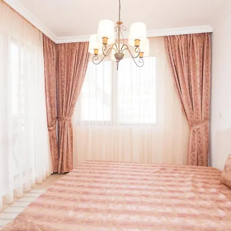 Dom-el Real Amphora Apartment